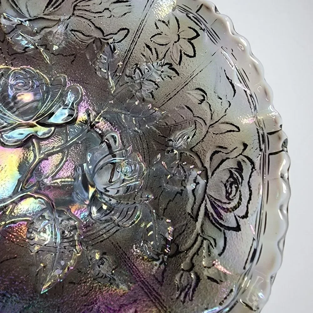 Vintage 1930's Iridescent Imperial Carnival Glass Amethyst Rose Bowl 5.5" - Picture 2 of 5